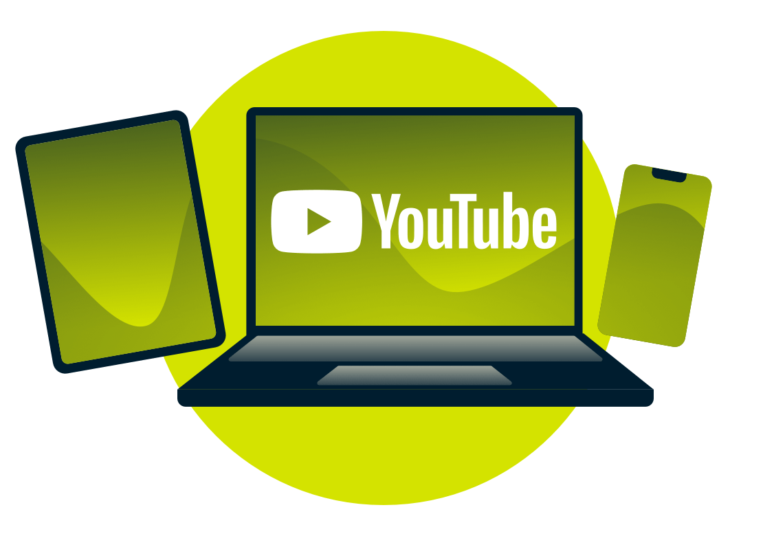 Ноутбук, планшет и телефон с логотипом YouTube.